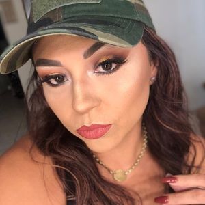 Meet your Posher, Magali